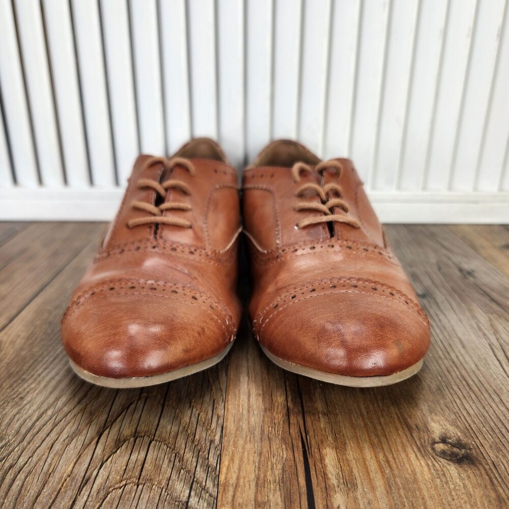 Aldo Thylian Oxfords Womens Size 8.5 Brown Leather Brogue Cap Toe Boho Shoes - Picture 2 of 11